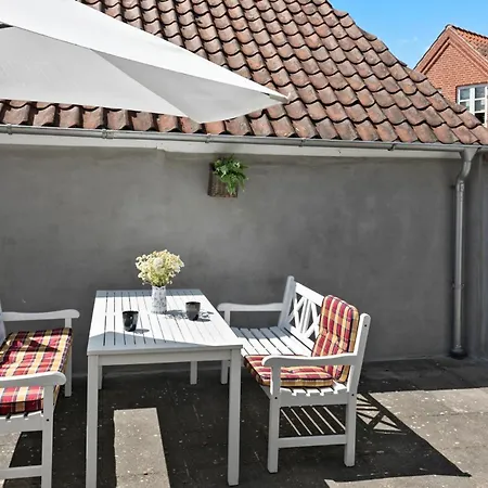 Vakantiehuis 3 Bedroom Awesome In *