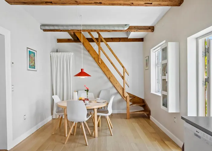 3 Bedroom Awesome In *